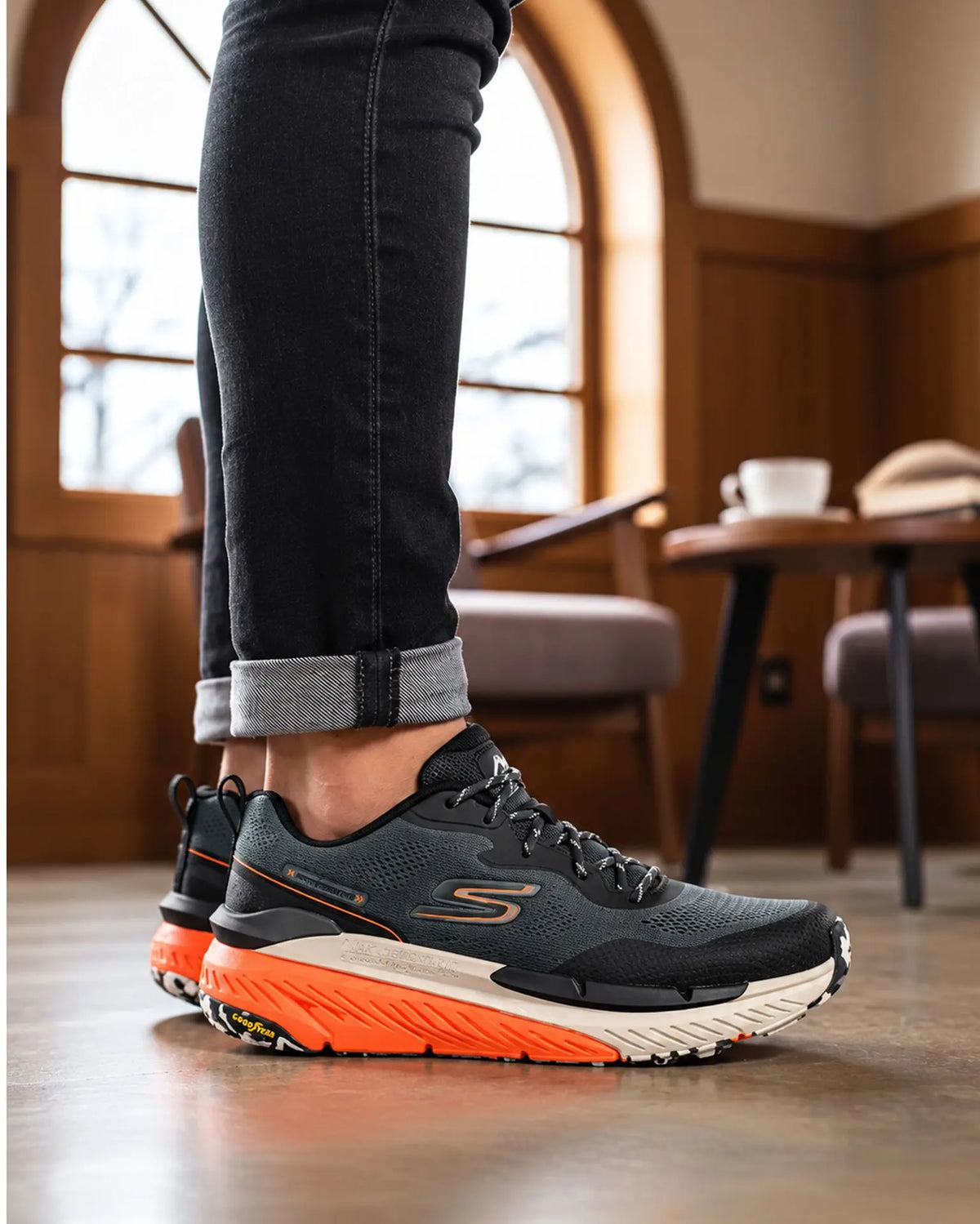 Chaussure Skechers Max Cushioning Premier Trail 2.0
