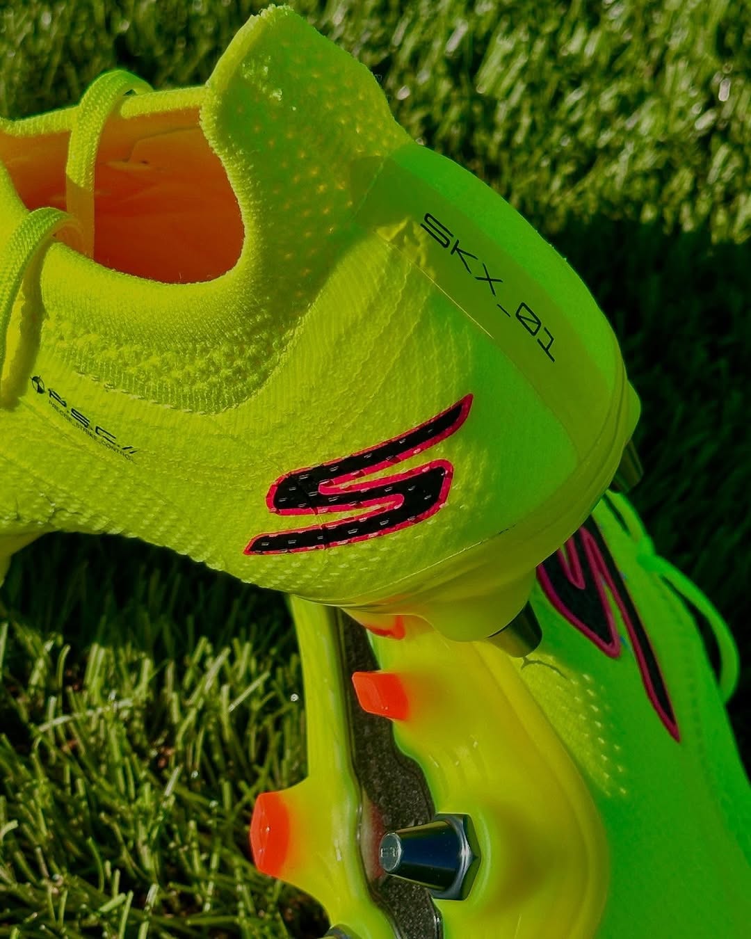 Skechers Soccer  SKX_1.5 Elite FG  Harry Kane Edition